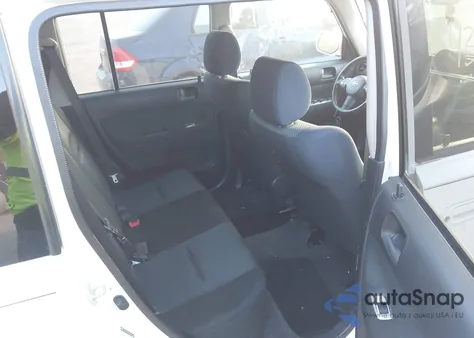 2006 Scion Xb from USA, damaged, VIN JTLKT324964092166